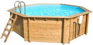 Modèle octogonal à partir de 2 876,46€ (prix pour une piscine de dimension 440 x 120cm)